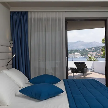 Rmh Lazure Luxury Apartment *